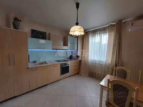 2-к кв. Воронежская область, Воронеж ул. Карла Маркса, 116а (80.0 м)