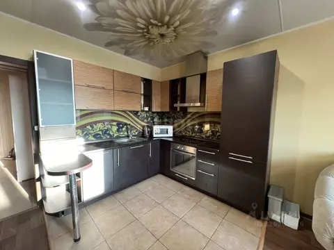 1-к кв. Тюменская область, Тюмень ул. Мельникайте, 55 (50.0 м)