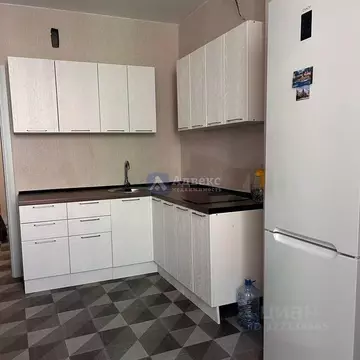 2-к кв. Тюменская область, Тюмень ул. Ветеранов Труда, 9Ак2 (63.3 м)