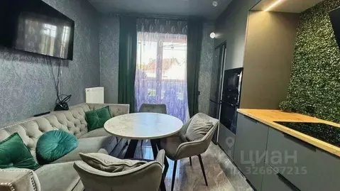 2-к кв. Калининградская область, Гурьевск ул. Лазурная, 18к1 (60.0 м)