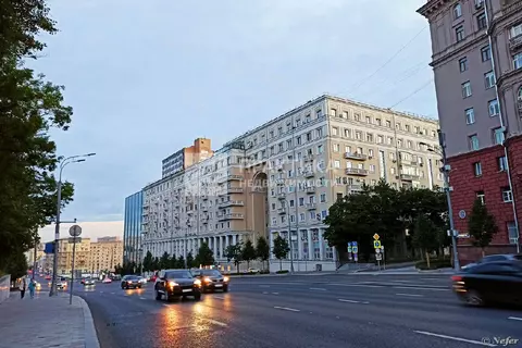 Продается 3-комнатная квартира