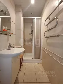 3-к кв. Ленинградская область, Кириши просп. Ленина, 28 (70.1 м)