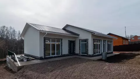 Дом в Красноярский край, Емельяновский район, пос. Минино ул. ...