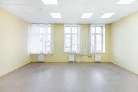 Офис в Санкт-Петербург Уральская ул., 19к10 (43 м)