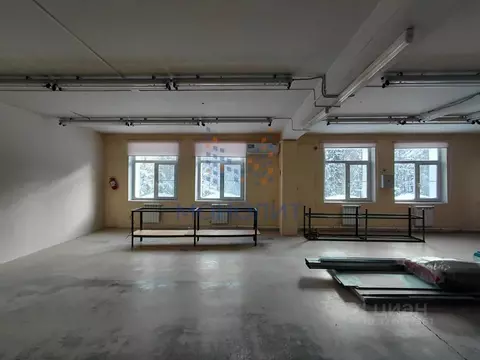 Помещение свободного назначения в Москва Новоясеневский просп., 25 (70 ...