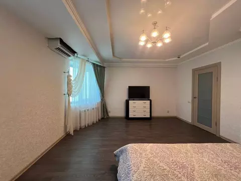 2-к кв. Краснодарский край, Анапа Владимирская ул., 160к4 (71.0 м)