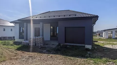 Дом в Свердловская область, Белоярский муниципальный округ, пос. ...