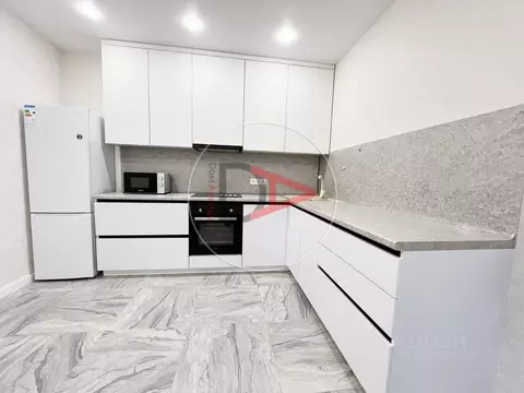 2-к кв. Башкортостан, Уфа Коммунистическая ул., 98/1 (56.0 м)