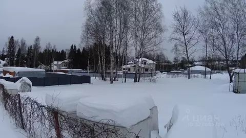 Участок в Москва Марушкинское поселение, д. Акиньшино, Покровский Лес ...