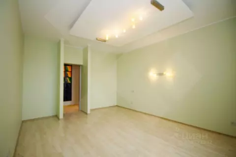 4-к кв. Москва Мосфильмовская ул., 70к2 (220.0 м)