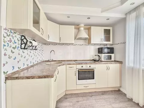 2-к кв. Тюменская область, Тюмень ул. Немцова, 41 (49.7 м)