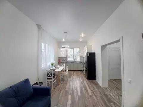 Дом в Калининградская область, Гурьевский муниципальный округ, пос. ...