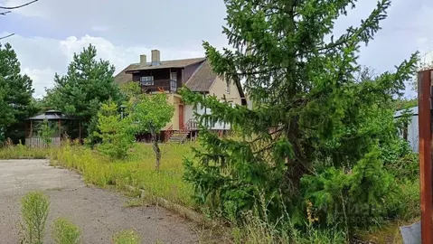 Дом в Саратовская область, Красный Октябрь рп ул. Первомайская (289 м)