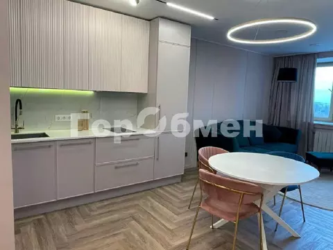 Продается 2-комнатная квартира