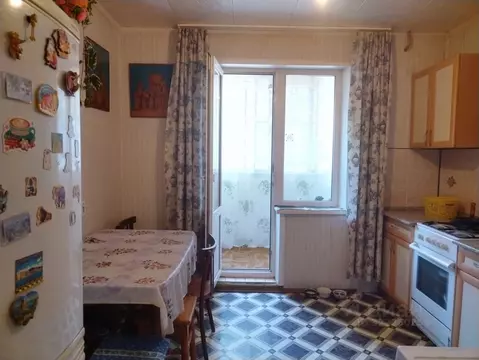 2-к кв. Кировская область, Киров Радужный мкр, ул. Индустриальная, 6А ...