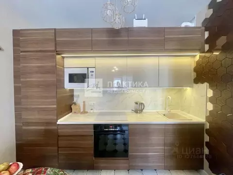 Продается 2-комнатная квартира