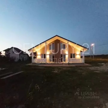 Дом в Калининградская область, Гурьевский муниципальный округ, пос. ...