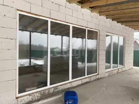 Дом в Калужская область, Малоярославецкий муниципальный округ, Маклино ...