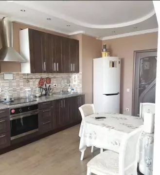 2-к кв. Московская область, Реутов ул. Октября, 38 (85.4 м)