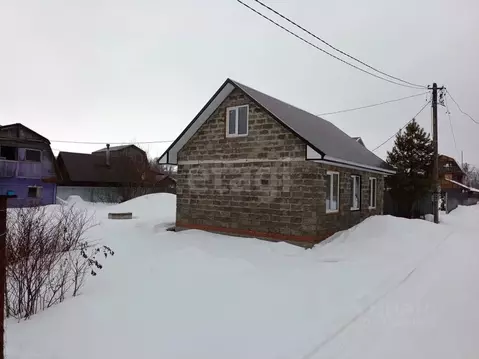 Дом в Башкортостан, Уфимский район, Зубовский сельсовет, с. Зубово ...