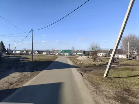 Дом в Брянская область, Брянский район, Отрадненское с/пос, с. ...