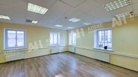 Офис в Москва пер. Посланников, 5С2 (289 м)