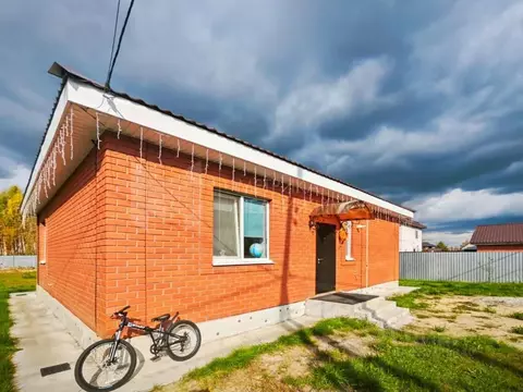 Коттедж в Тюменская область, Тюмень ул. Рублевская (94 м)