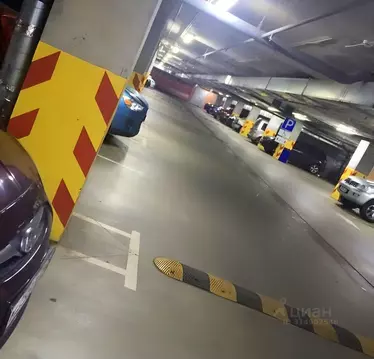 Гараж в Санкт-Петербург Малая Бухарестская ул., 12 (14 м)