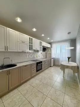 3-к кв. Самарская область, Самара ул. Мечникова, 3 (90.0 м)