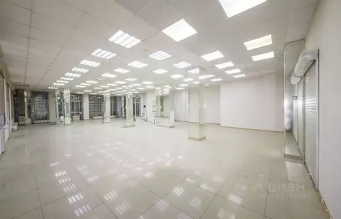 Торговая площадь в Омская область, Омск ул. Маяковского, 97 (178 м)