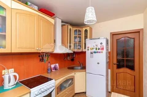 2-к кв. Тюменская область, Тюмень Заречный проезд, 6к2 (45.6 м)