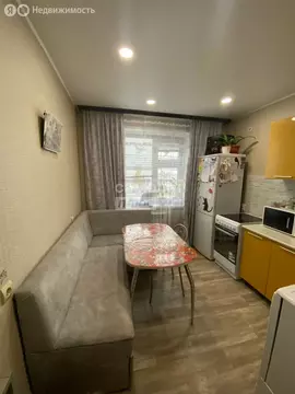 1-комнатная квартира: Тобольск, 4-я Северная улица, 10 (40 м)