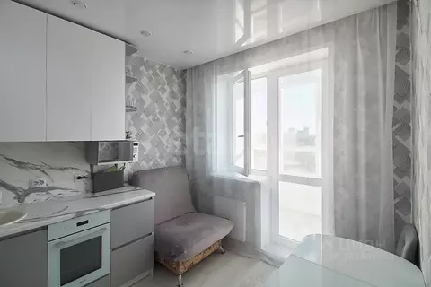 1-к кв. Тюменская область, Тюмень Дамбовская ул., 25к1 (32.7 м)