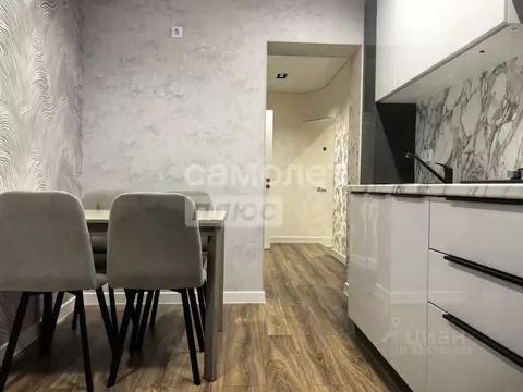 2-к кв. Волгоградская область, Волгоград ул. 8-й Воздушной Армии, 19 ...