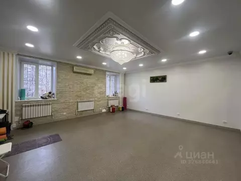 Офис в Астраханская область, Астрахань Кубанская ул., 64 (90 м)