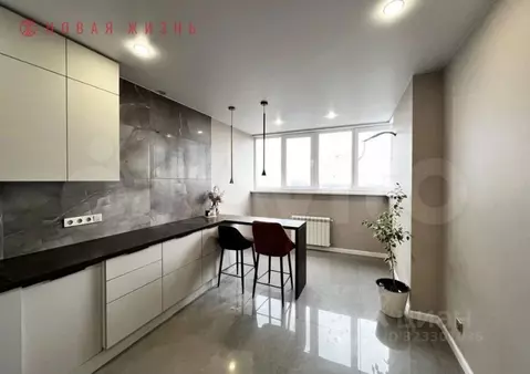 2-к кв. Самарская область, Самара просп. Карла Маркса, 200 (66.2 м)