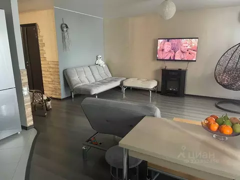 2-к кв. Саратовская область, Энгельс Трудовая ул., 12/1 (62.0 м)