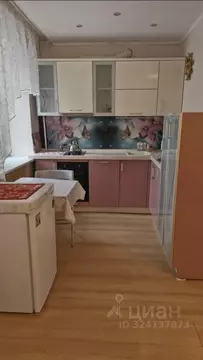 2-к кв. Красноярский край, Красноярск ул. Парижской Коммуны, 9 (47.0 ...