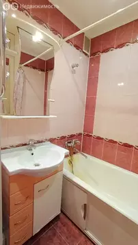 3-комнатная квартира: Ярославль, проспект Дзержинского, 4 (65 м)