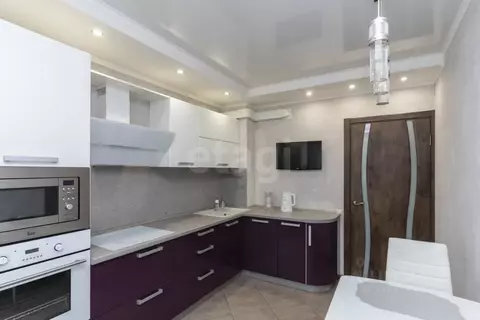 3-к кв. Тюменская область, Тюмень ул. Прокопия Артамонова, 4 (85.9 м)