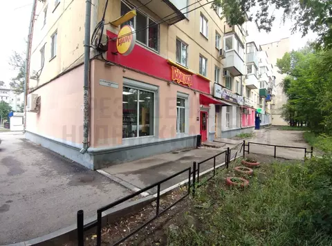 Торговая площадь в Самарская область, Самара Революционная ул., 137 ...