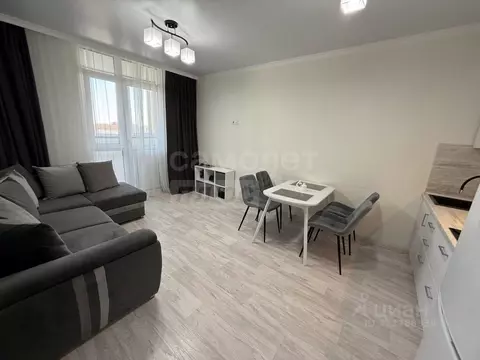 Студия Оренбургская область, Оренбург Уральская ул., 2/19 (30.0 м)