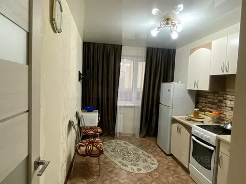 1-к кв. Свердловская область, Арамиль 1 Мая ул., 7 (36.8 м)