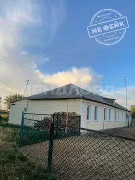 Дом в Ростовская область, Багаевский район, Красный хут. Юбилейная ул. ...