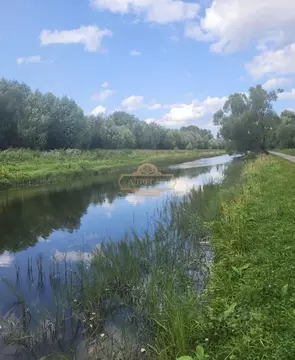 Участок в Ленинградская область, Ломоносовский район, д. Санино ул. ...