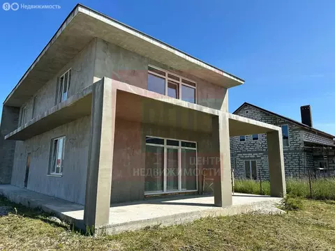 Дом в Луговое, Комсомольская улица, 2 (310 м)