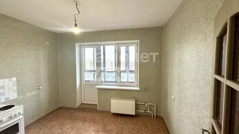 1-к кв. Омская область, Омск проезд 3-й Амурский, 1к2 (33.4 м)