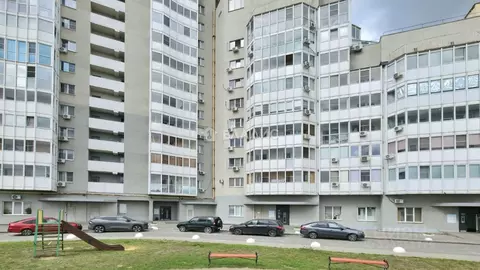 2-к кв. Липецкая область, Липецк просп. Победы, 103 (69.1 м)