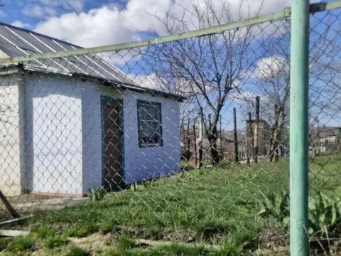 Дом в Волгоградская область, Волгоград Восход СНТ, 21-я линия (12 м)