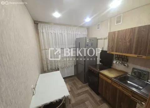 3-комнатная квартира: Ярославль, Ленинградский проспект, 59 (63.8 м)